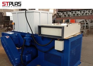 1000kg/h D2 One Shaft Plastic Shredder Machine Waste Plastic Container Shredder